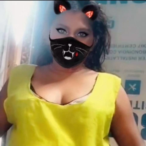 PoojaSexMe