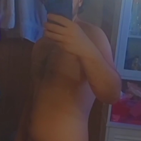 Chrishot974